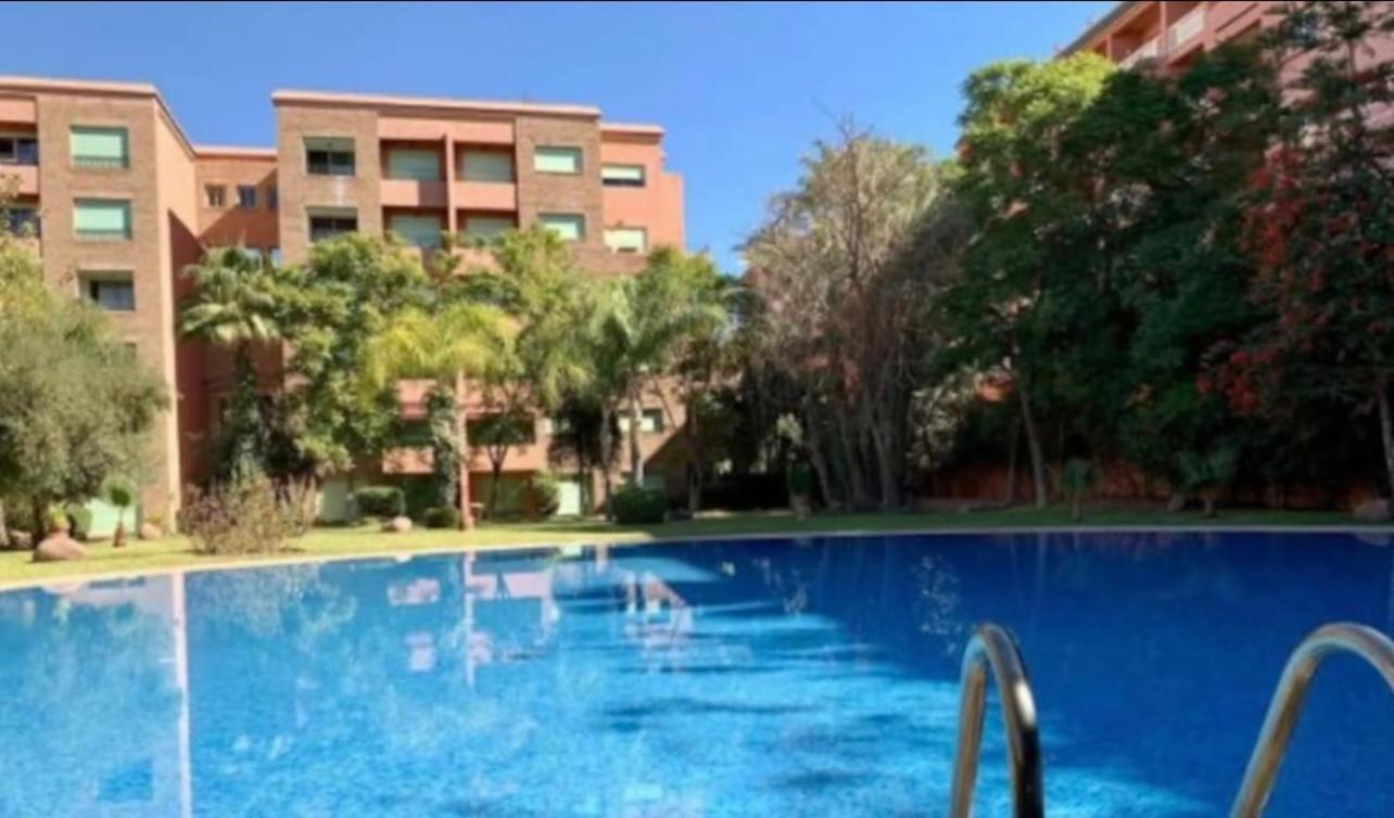 Logement De Luxe Avec Piscine, Hivernage Marrakesh Luaran gambar